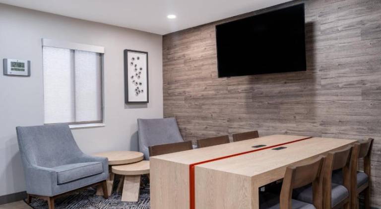 Candlewood Suites Rockford By IHG — photo 3