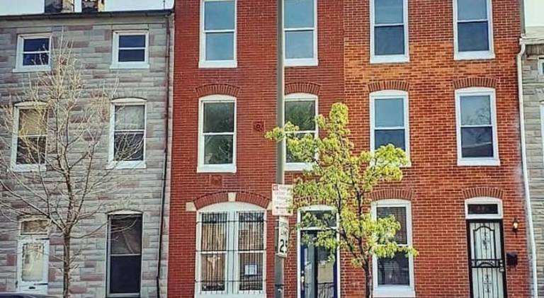 Budget Bed Room near Downtown Inner Harbor w Free Parking — photo 3