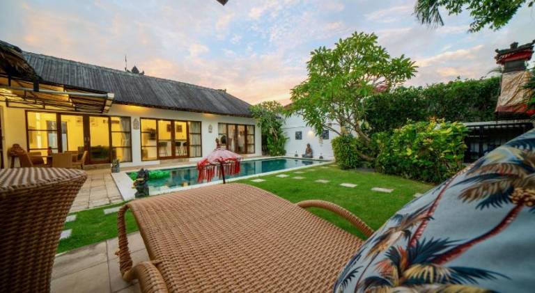Child-friendly wonderful house with private pool, terrace & garden | Good for workation | Pet-friendly — photo 5