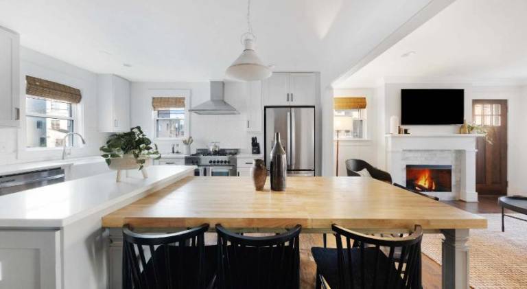 The Magnolia House - 7 Beds & Full of Charm — photo 4