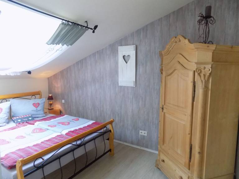 Family-oriented holiday apartment with garden | Nature view | Next to the ski | Pets are welcome — photo 5