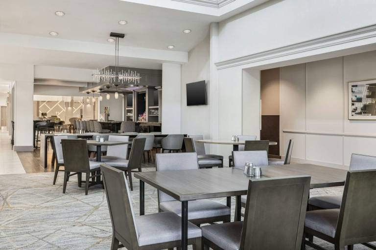 Chicago Marriott Midway — photo 4