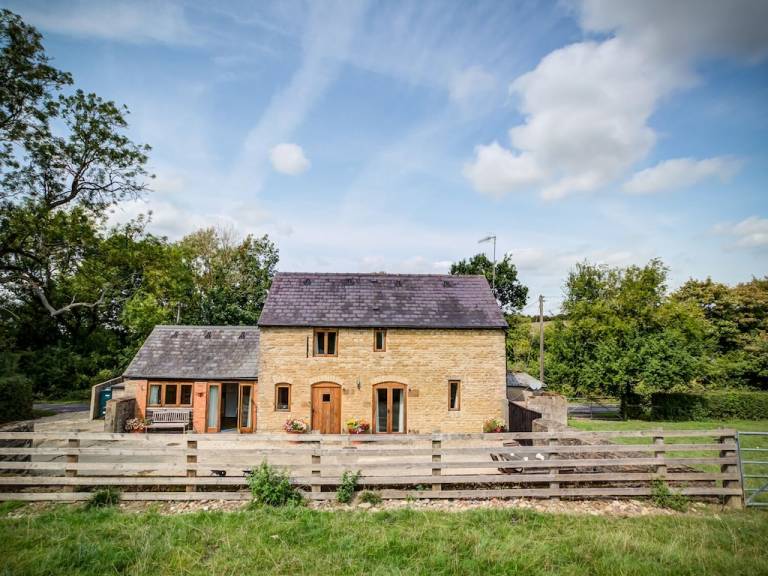Cottage  Long Compton