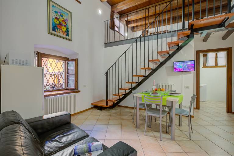 Apartment with 2 rooms for 4 persons — photo 2