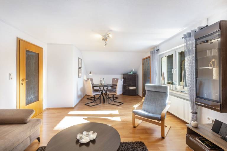 Apartment 'Zweite Heimat' with Balcony and Wi-Fi — photo 4