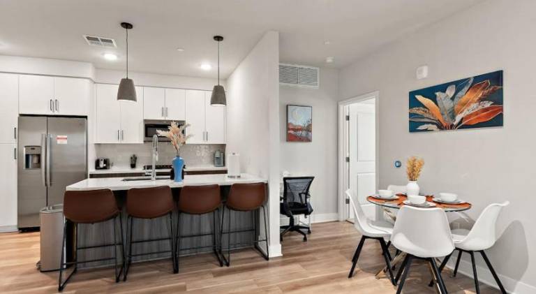 Holiday apartment with pool | Suitable for remote work | Dogs allowed in Scottsdale, AZ