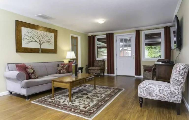 House South Bellingham