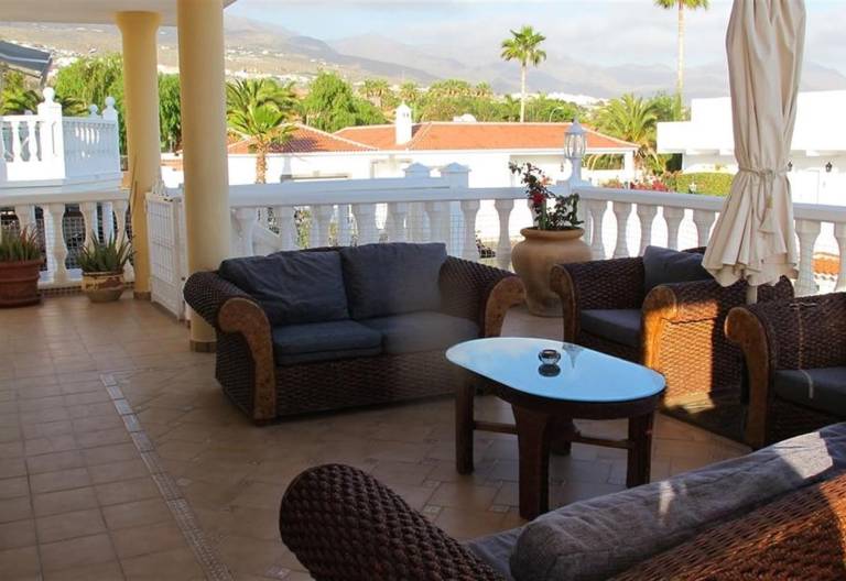 Vacation Villa 'Beautiful Villa In The South' with Sea View, Wi-Fi and Air Conditioning — photo 3