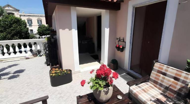 Rental apartment with 1 room for 5 persons — photo 3