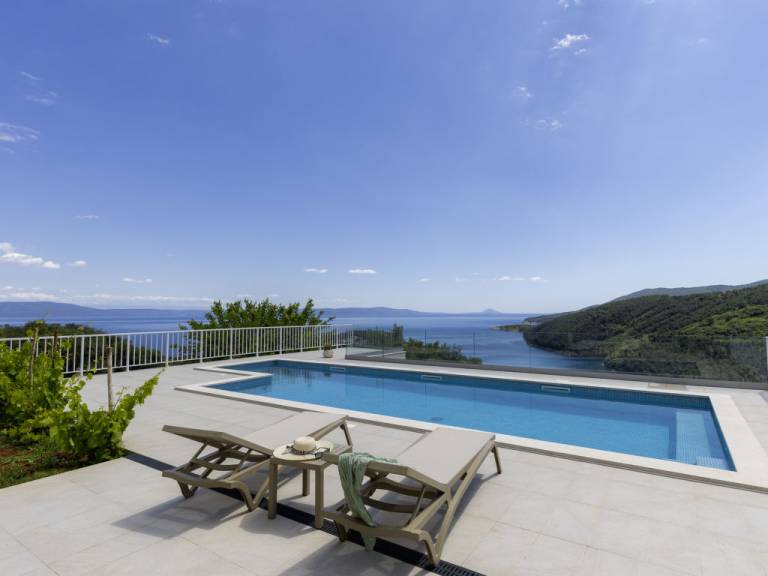 Villa Ena