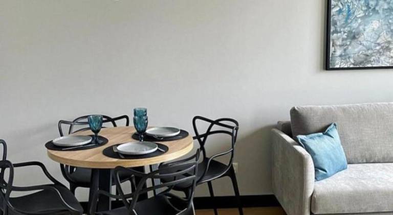 Serviced apartment with yard, patio & jacuzzi — photo 5
