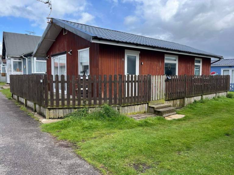 Chalet with 2 rooms for 5 persons — photo 3