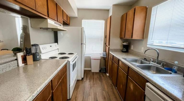 Rental apartment with pool | Perfect for remote work — photo 4