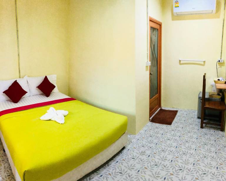 Beautiful bungalow | Beach nearby | Dogs allowed in Rayong