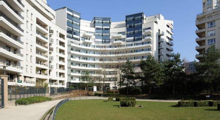 Nice serviced apartment with yard & terrace | Pets allowed — photo 3
