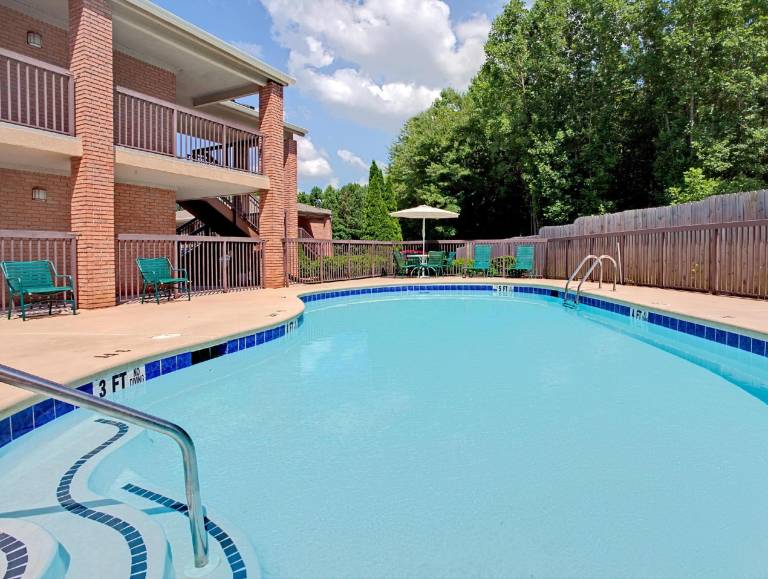 Super 8 By Wyndham Acworth/Atlanta Area — photo 2