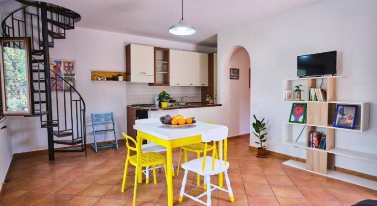 Villa with 2 rooms for 6 persons — photo 2