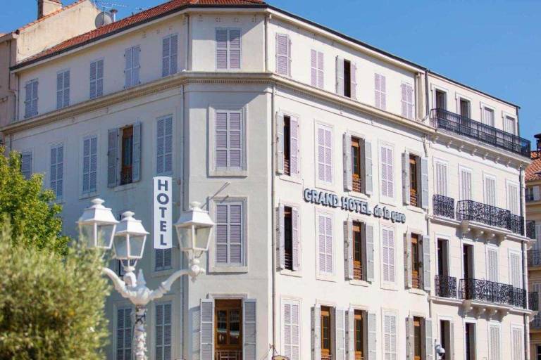 Grand Hôtel de la Gare Toulon – Boutique Hôtel in La Valette-du-Var