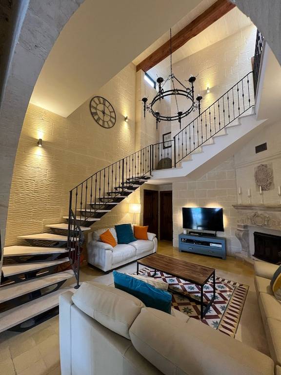 Villa Ix-Xagħra