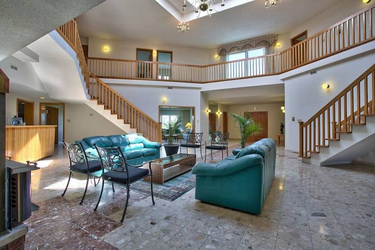 Villa Burlington
