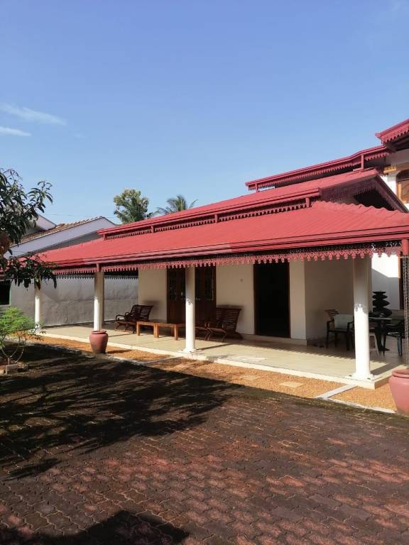 288 m&sup2; Villa