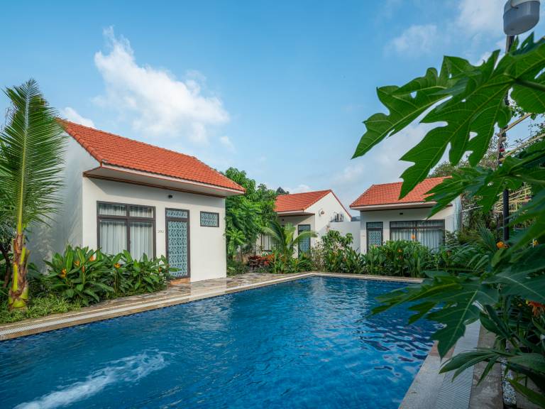 HANG MUA HOLIDAY HOMESTAY in Hoa Lu