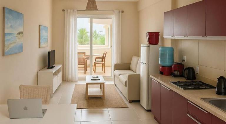 Holiday apartment with barbecue, private pool & patio — photo 4