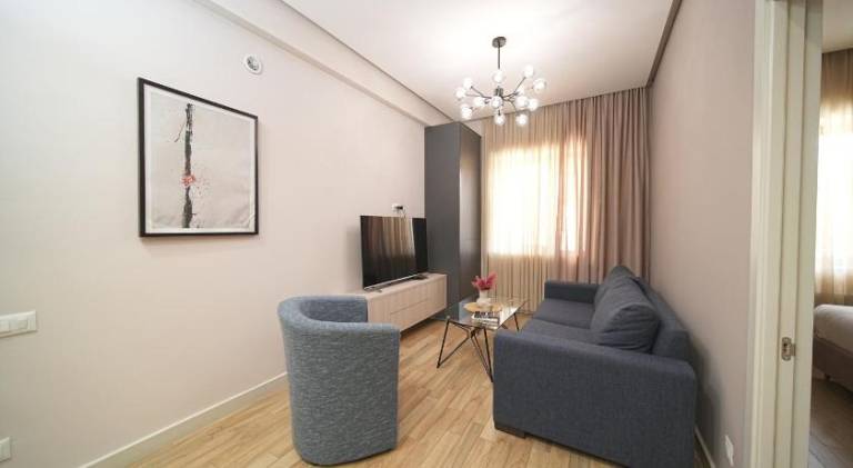 Rental apartment with 2 rooms for 5 persons — photo 2