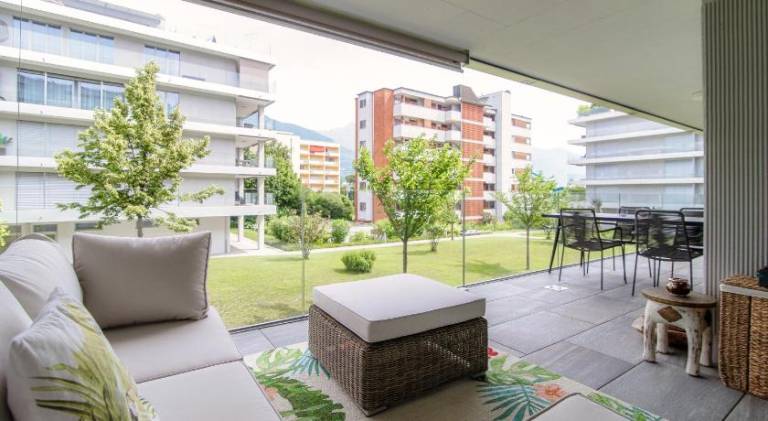 Holiday apartment with patio — photo 3