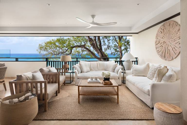 Luxury Condo on Beach Coral Cove 7