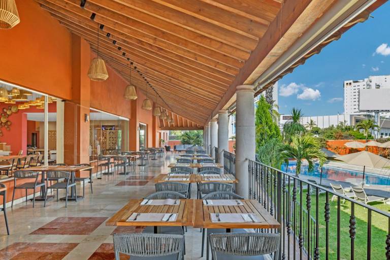 Fiesta Inn Cuernavaca — photo 4