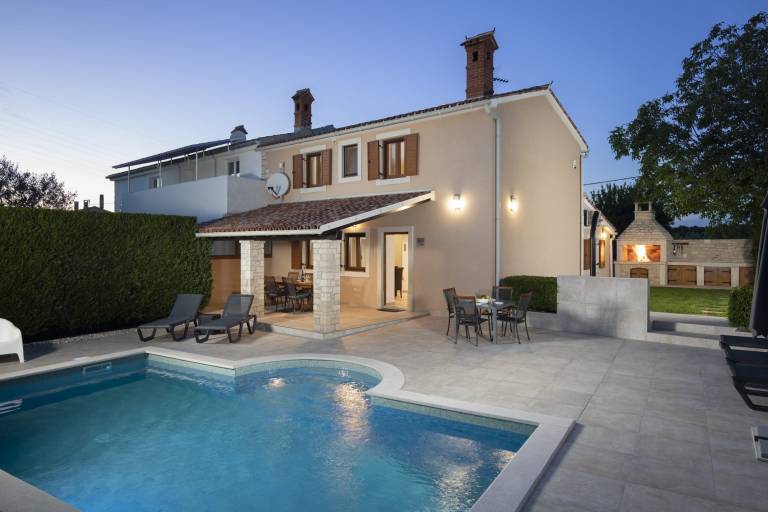 Ferienhaus in Vodnjan für max. 8 Personen, Ferienhaus in Vodnjan für max. 8 Personen,