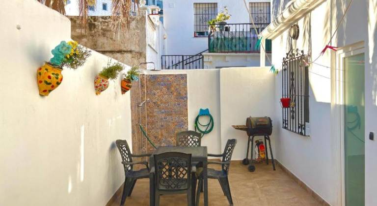 Town House with Patio in Quiet Residential Area 10 Min from Beach in Torremolinos
