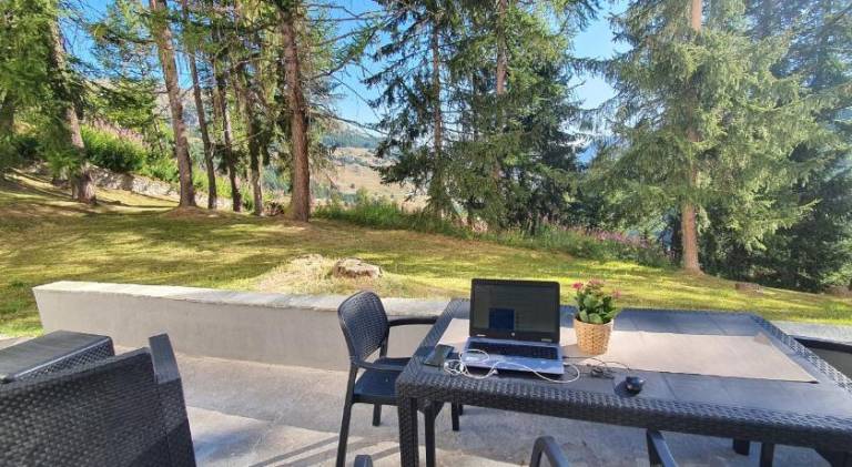Wonderful holiday apartment with barbeque, terrace & yard | Next to the ski | Pets are welcome — photo 2