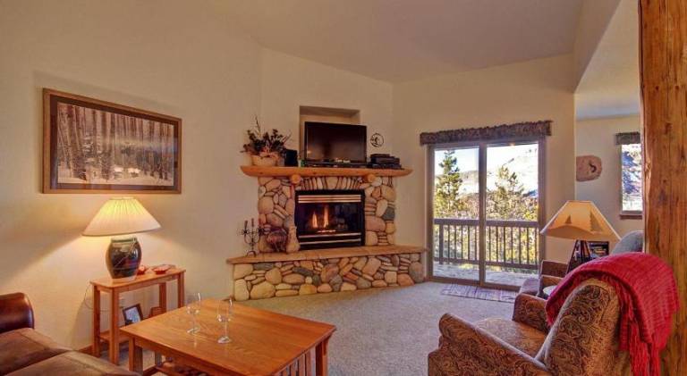 House with hot tub in Silverthorne, CO