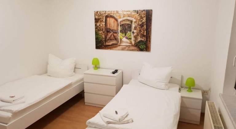 Wonderful holiday apartment with yard | Pets allowed in Leipzig