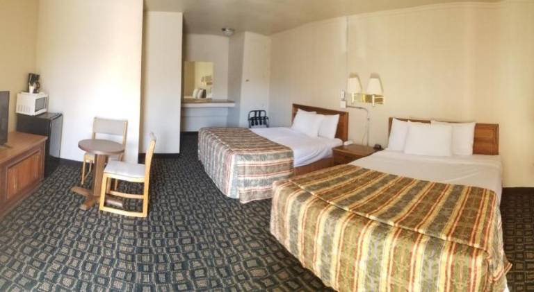 Mountain View Inn Yreka — photo 2