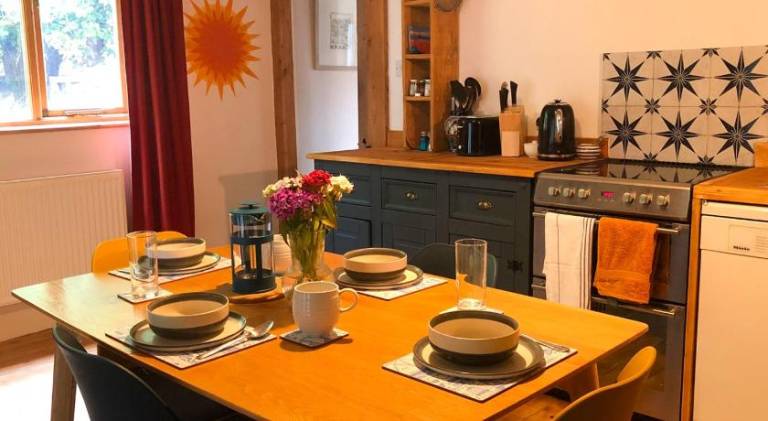 House with 2 rooms for 4 persons — photo 2