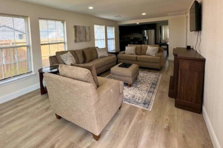 Family-oriented ample house with garden | Pets allowed — photo 5