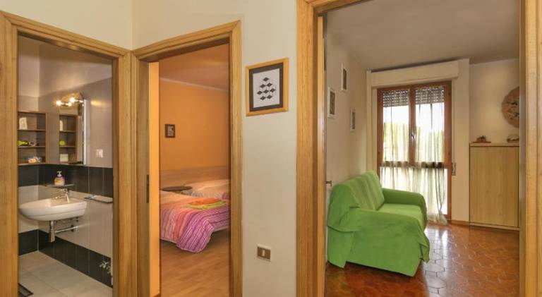 Holiday apartment with terrace — photo 2