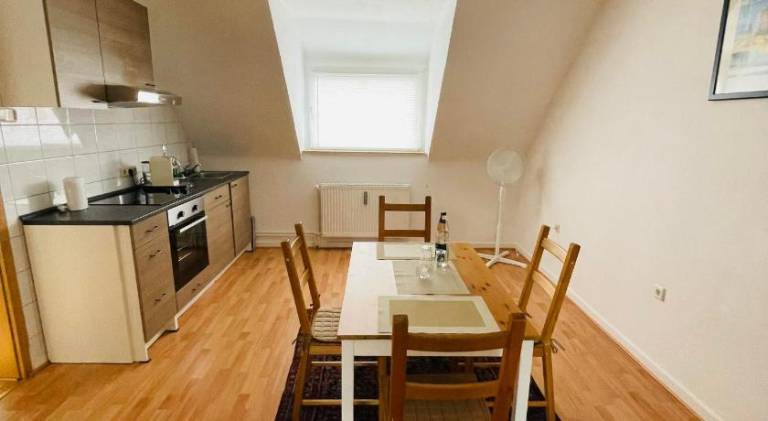 Rental apartment with 2 rooms for 4 persons — photo 3