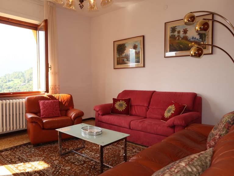 Rental apartment with garden & BBQ | Lake view — photo 4