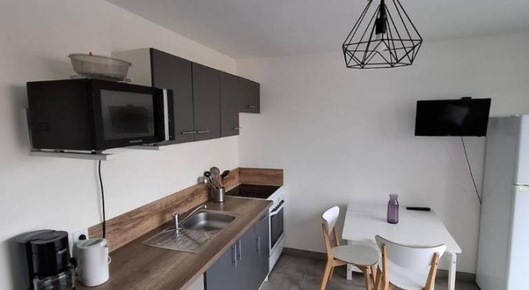 Apartment with 1 room for 4 persons in Balaruc-le-Vieux
