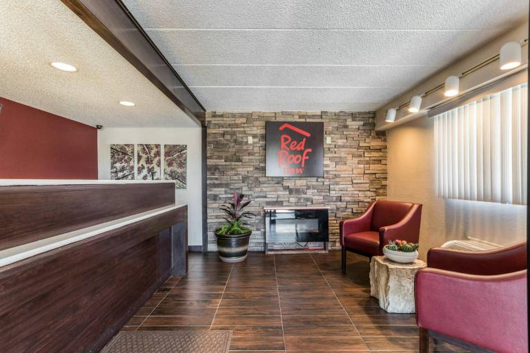 Red Roof Inn Columbia, MO — photo 2