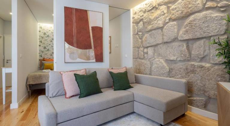 Host Wise - Enchanting Design Flat - Premium Location in Porto