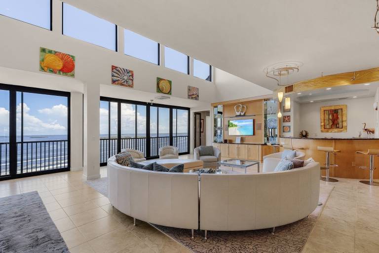 House Punta Rassa