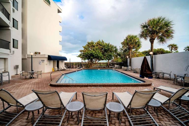 La Quinta Inn & Suites by Wyndham Cocoa Beach Oceanfront in Cape Canaveral, FL