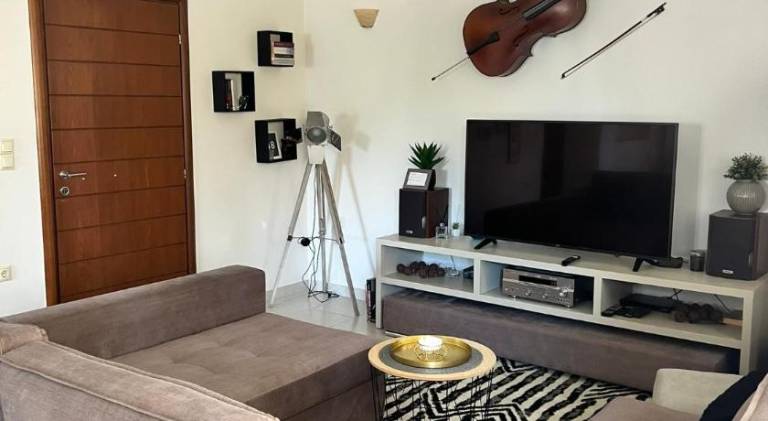 Rental apartment with yard & terrace | Perfect for remote work in Chania