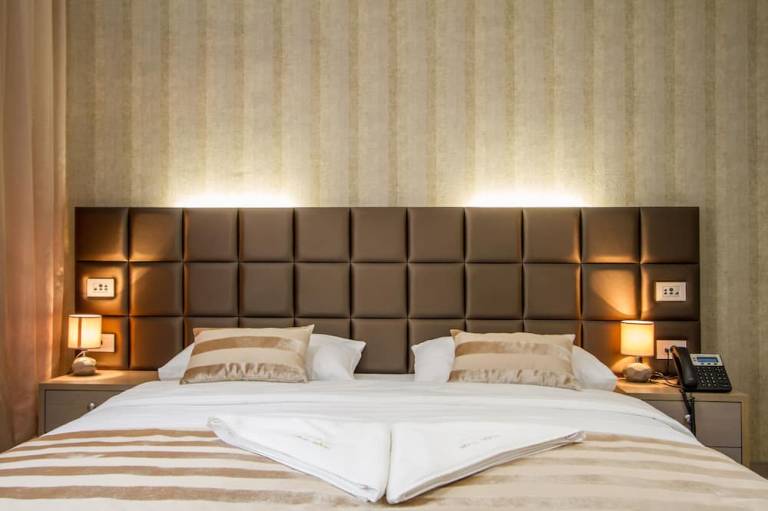 Royal Airport Hotel