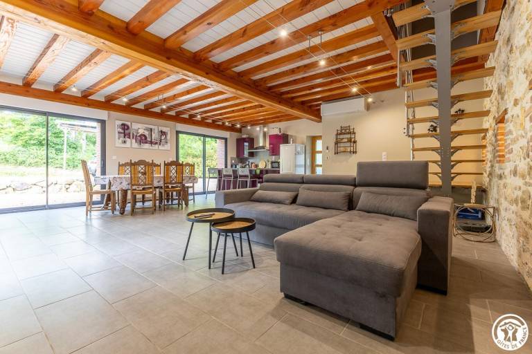 Pleasant gite with grill, patio & garden | Dogs allowed — photo 4